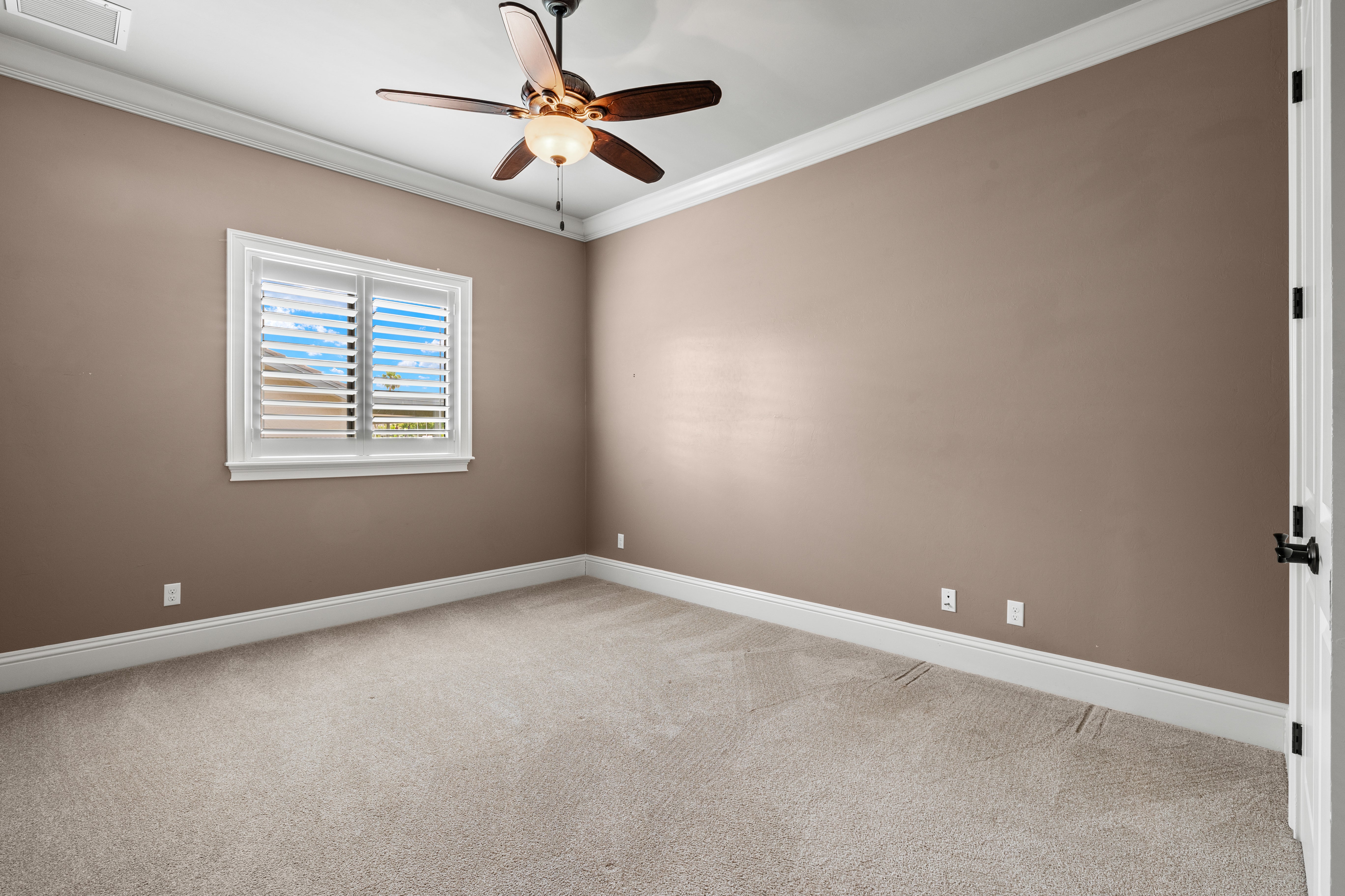 Virtual Staging (No Item Removal/Empty Room)